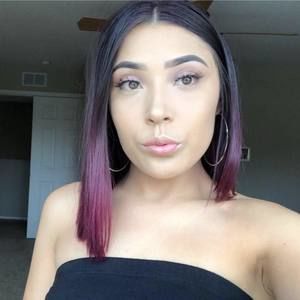 Meet your Posher, Alysia